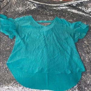 Apt9 medium top